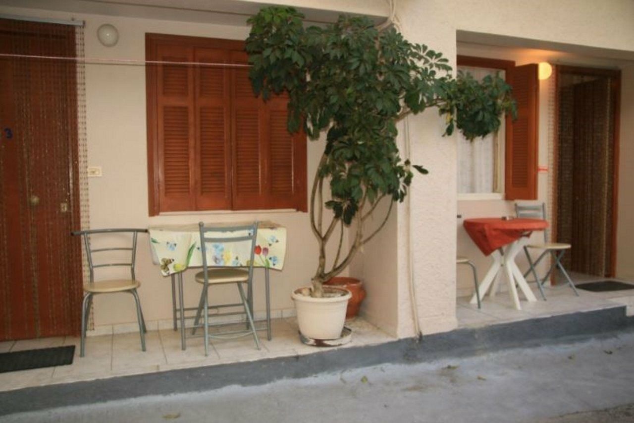 Elpida Studios Parga Exterior foto